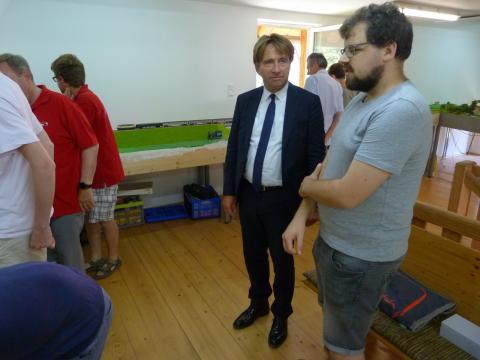 OB Lang mit MEF-Vorstand Grammer